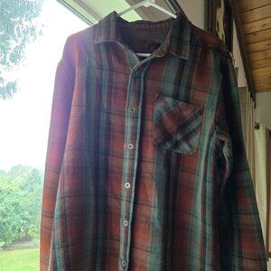 Men's Prana Sz Med 55% Organic Cotton Fall/Winter Shirt - Very good condition